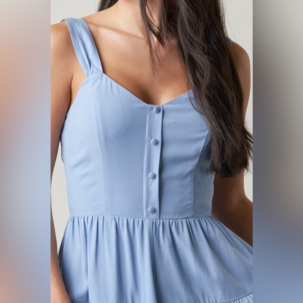 Francesca’s Collection Caroline Tiered Baby Blue Romper NWOT - Picture 4 of 4